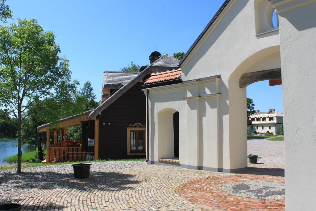 Hotel Folwark Hutta Mala Huta Exteriér fotografie