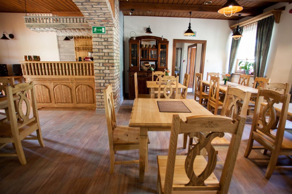 Hotel Folwark Hutta Mala Huta Exteriér fotografie